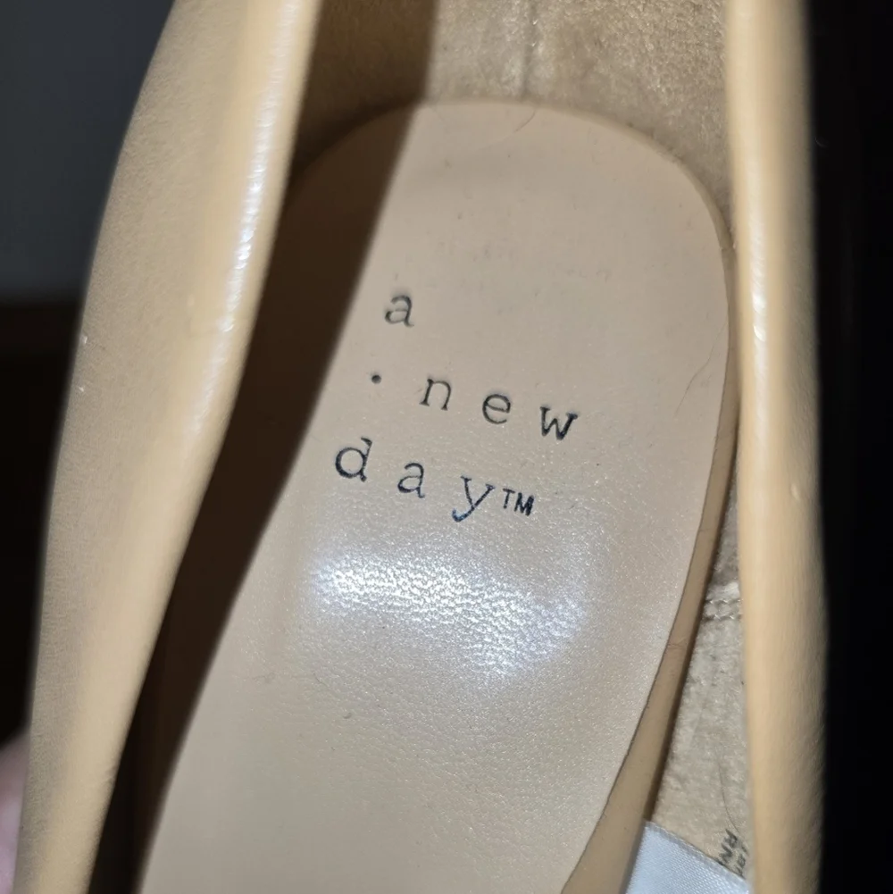 A New Day Women's Nude Heels - 7W